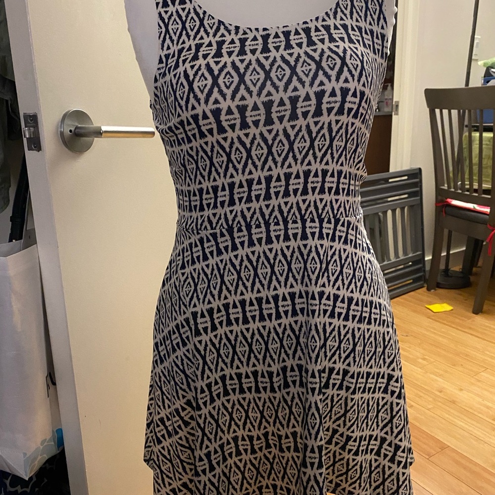 H&M Black and White Geometric Mini Dress